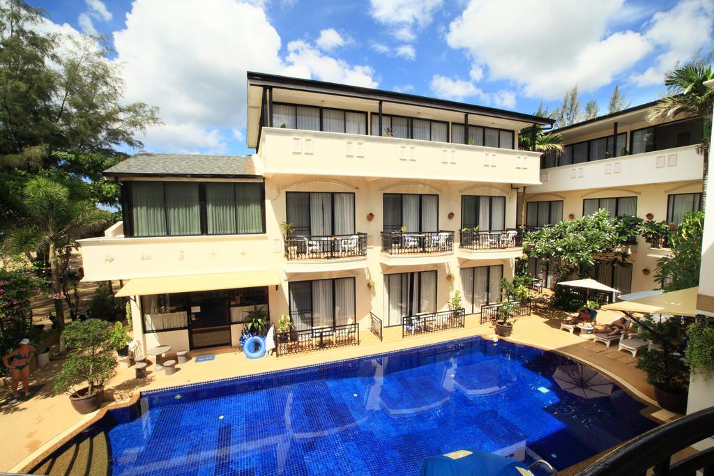 Resort In On The Phuket
