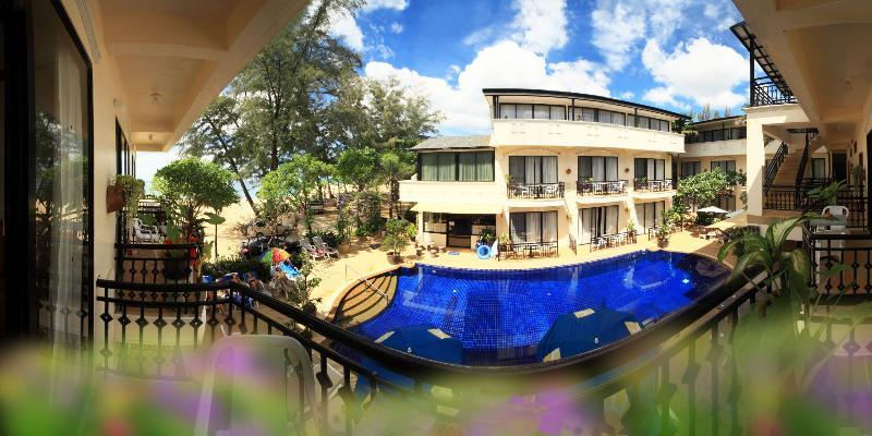 Resort In On The Phuket